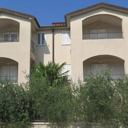 Studio In With Balcony, Air Condition, Wifi * Poreč