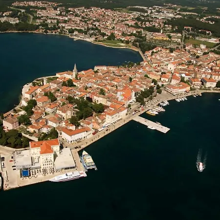 Studio In With Balcony, Air Condition, Wifi Poreč
